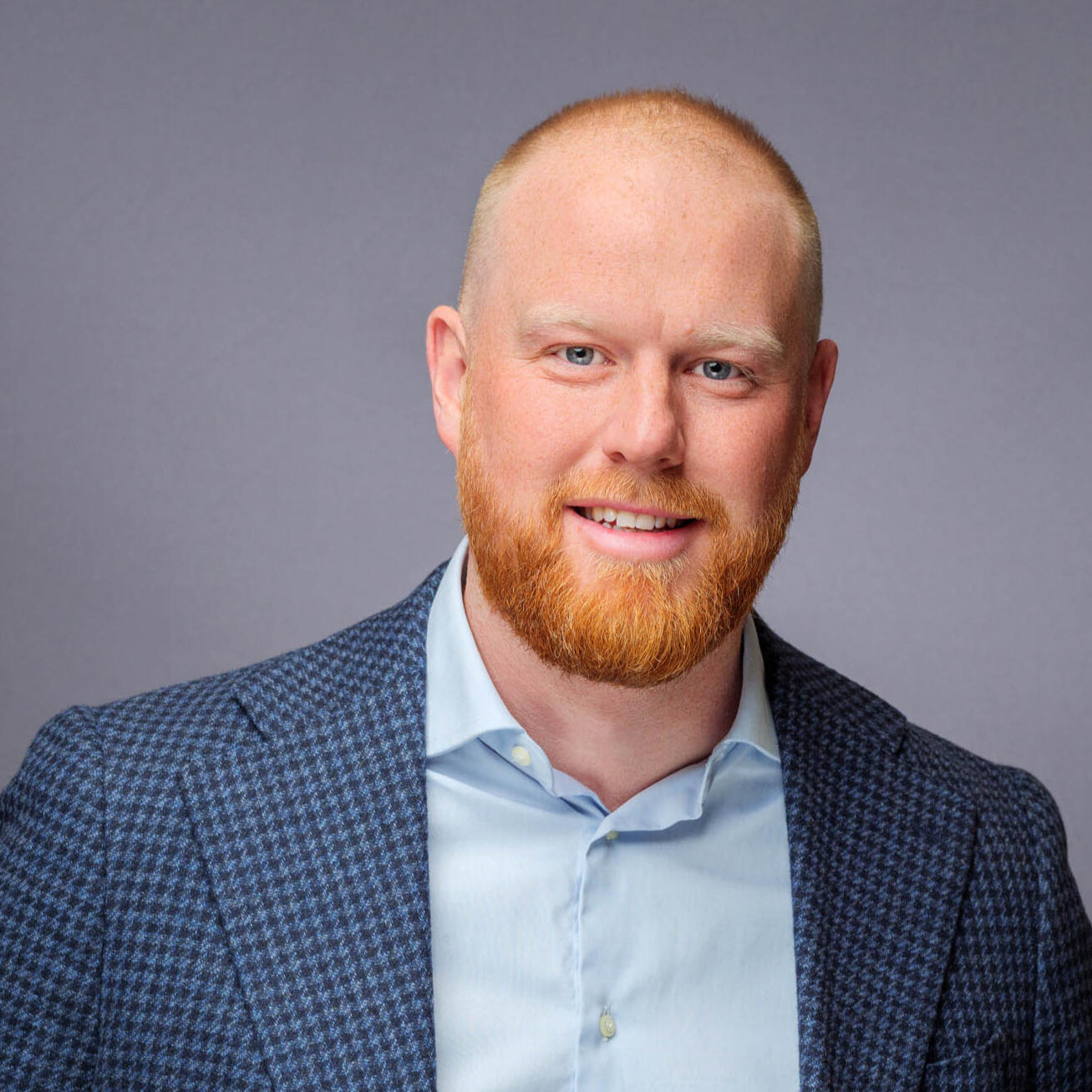 corporate headshot corporate headshot